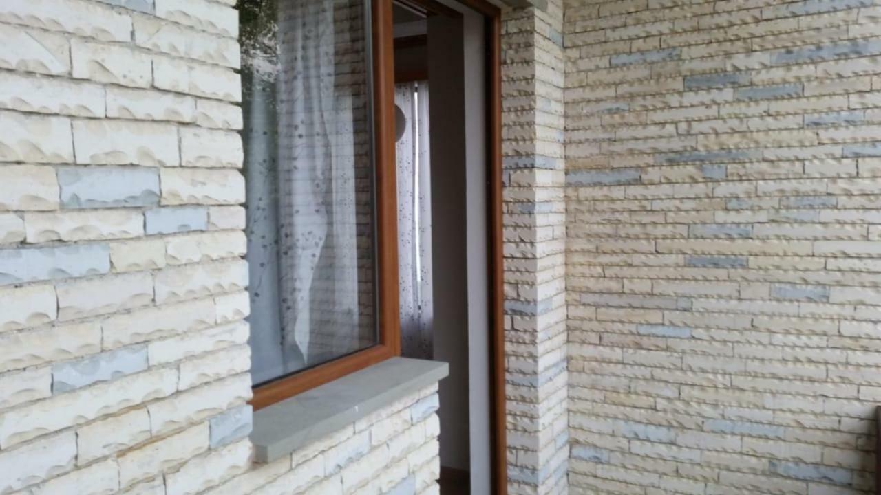 Bujtina E Tomorrit Ujanik Exterior foto